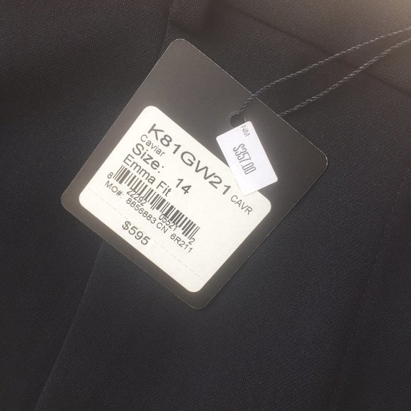 Beautiful Wide Legged Cropped St. John Pants - Picture 2 of 2